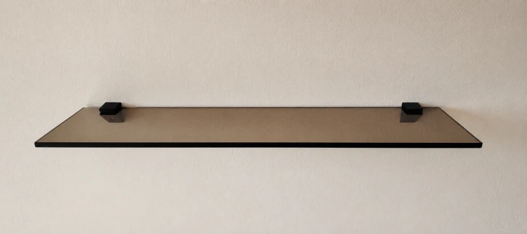 Półka szklana brązowa | przydymiana  8mm 40x14cm czarne uchwyty